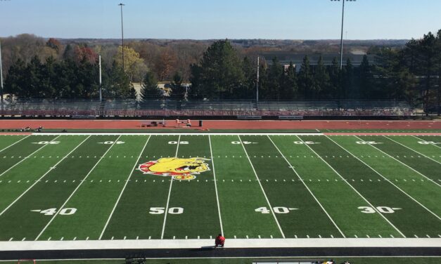 Big Rapids Wins First Playoff Game Since 2015, Defeats Newaygo