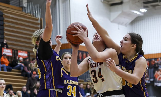 Rockford Girls pick up two wins