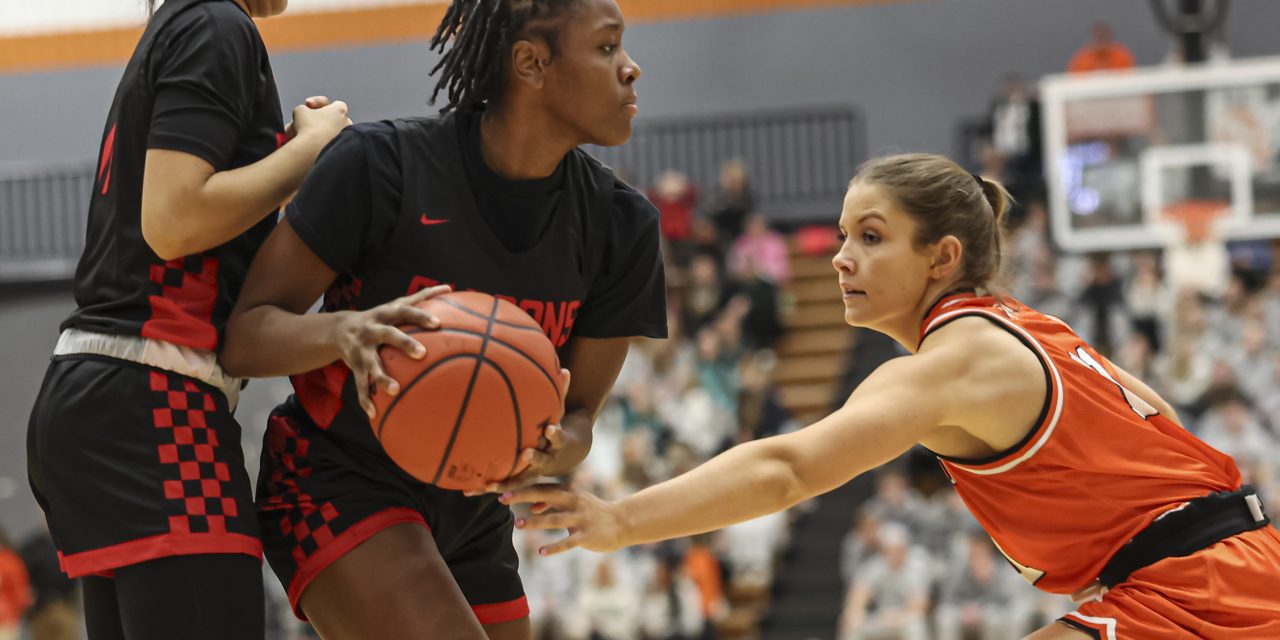 Rockford girls avenge only loss with 62-54 win over East Kentwood