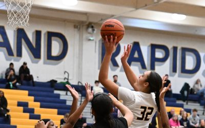 PHOTO GALLERY: Girls | East Kentwood, East Grand Rapids