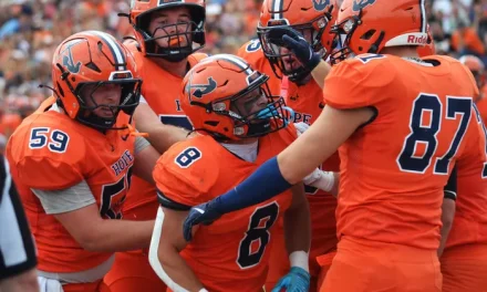 D3 Football Playoffs, Hope vs UW La Crosse, Listen Live on MSR!