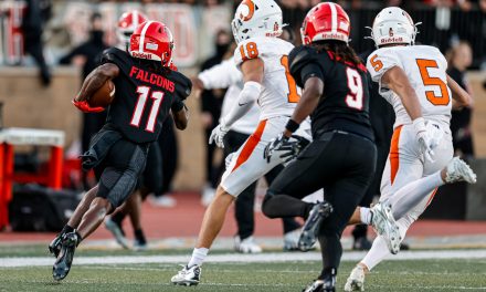 Defense and speed key 31-10 win for East Kentwood